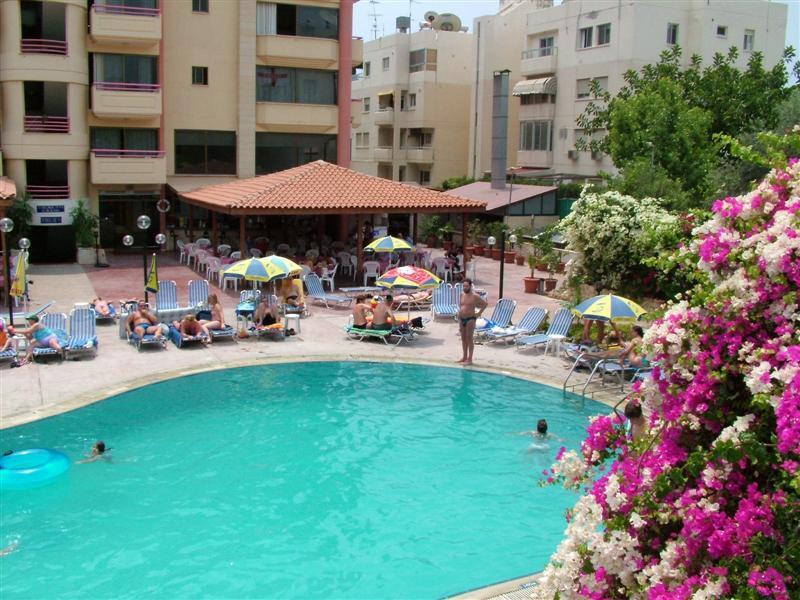 Arsinoe Beach Hotel リマソール エクステリア 写真